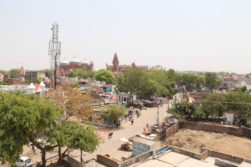 Krishnam Guest House Mathura Kültér fotó